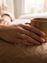 Lifestyle B · Anillo Geométrico Ajustable · Dorado